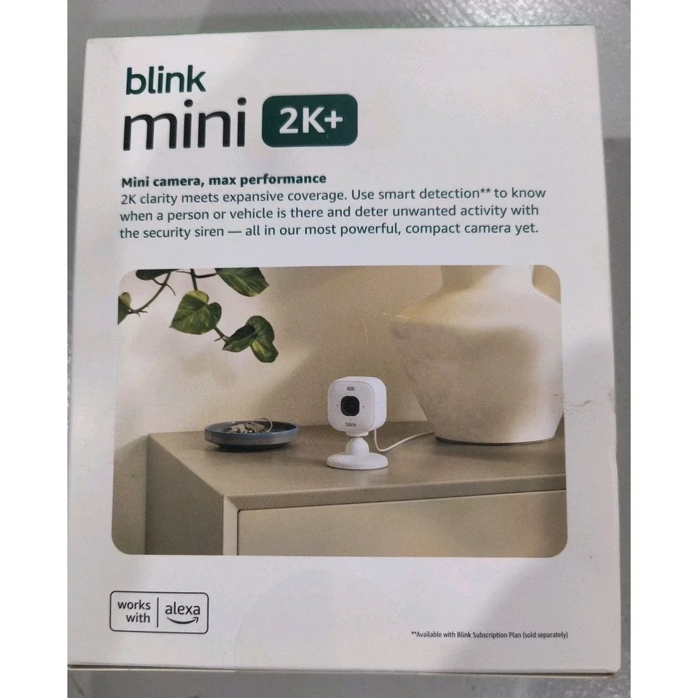 NEW 2 PACK Blink Mini 2k+ Cameras Indoor/Outdoor Plug-in 2K Video WHITE